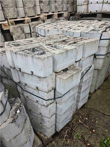 GEOSTONE miniFLAT 1/4 hladký Bílá NESTANDARD