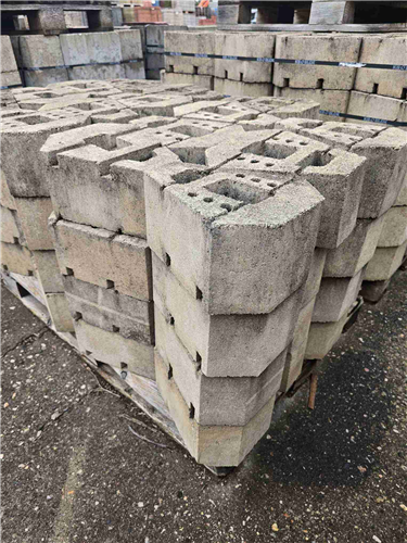 GEOSTONE miniBENT 1/4 hladký Písková C8 NESTANDARD