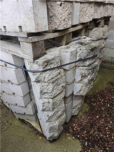 GEOSTONE miniBENT 1/4 štípaný Bílá NESTANDARD