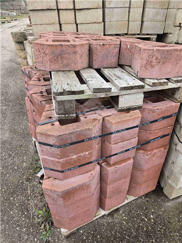 GEOSTONE miniBENT hladký Červená NESTANDARD