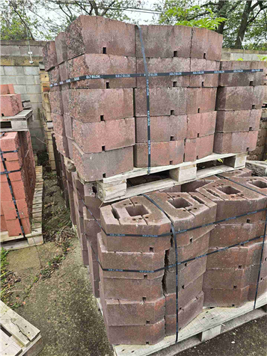 GEOSTONE miniFLAT štípaný Červeno-černá NESTANDARD